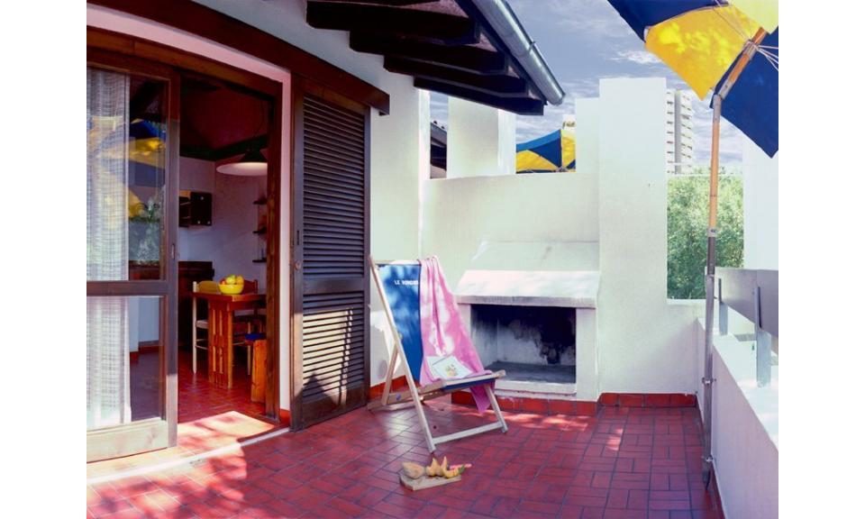 residence LOS NIDOS: Le Rondini balcone (esempio)