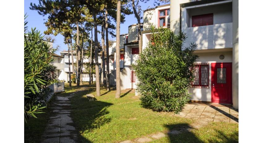 residence HOLIDAY VILLAGE: E9/VSM - exterior of small villa (example)