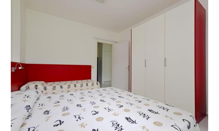 residence PARCO HEMINGWAY: B5/5H - bedroom (example)