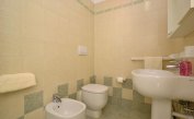 apartments VERDE: A2 - bathroom (example)
