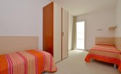 appartament FIORE: C7 - chambre avec deux lits (exemple)
