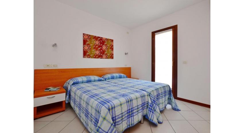 résidence RIO: D8/VSL - chambre avec deux lits (exemple)