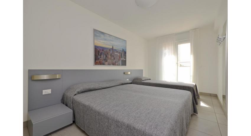 apartments MARE: C8SB - 3-beds room (example)