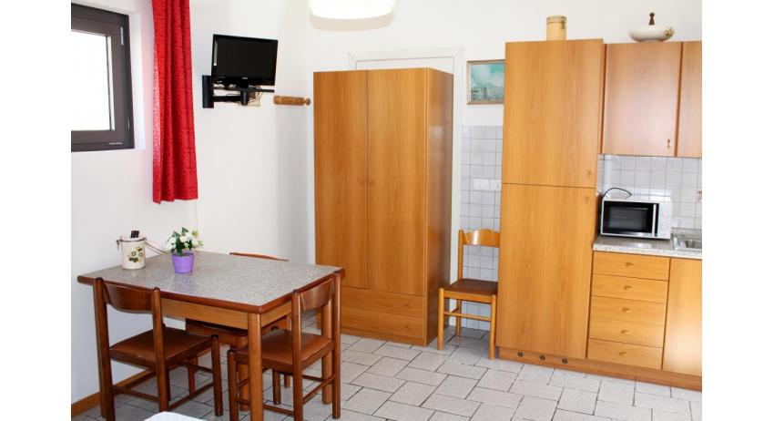 apartments VILLA NODARI: A2 - kitchen (example)