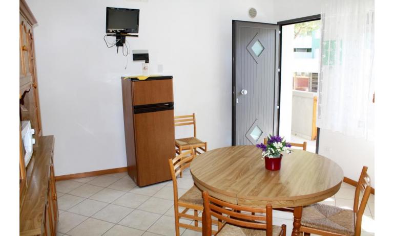 apartments VILLA NODARI: B4 - living room (example)