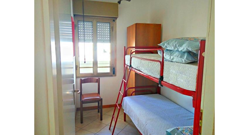 Ferienwohnungen VILLA NODARI: C5 - Schlafzimmer mit Stockbett (Beispiel)