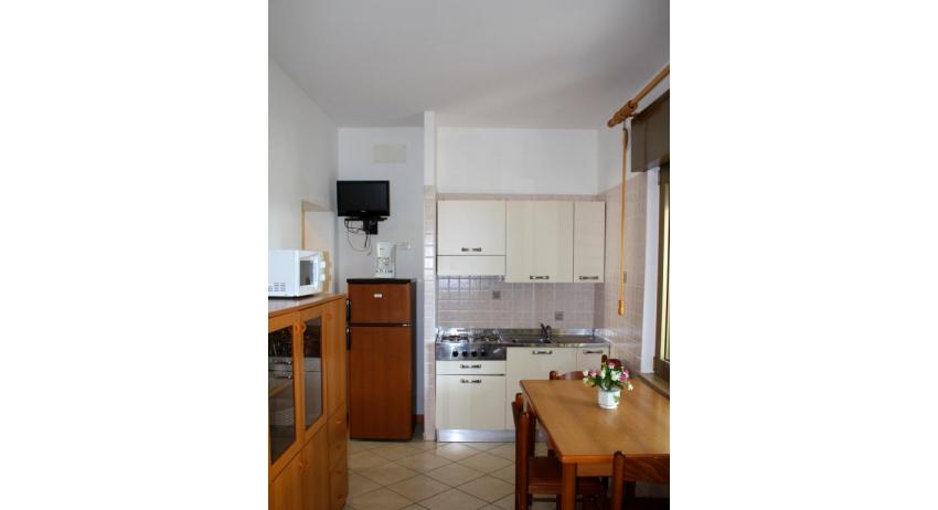 apartments VILLA NODARI: C5 - kitchenette (example)