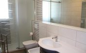 apartments NASHIRA: C8 - bathroom (example)