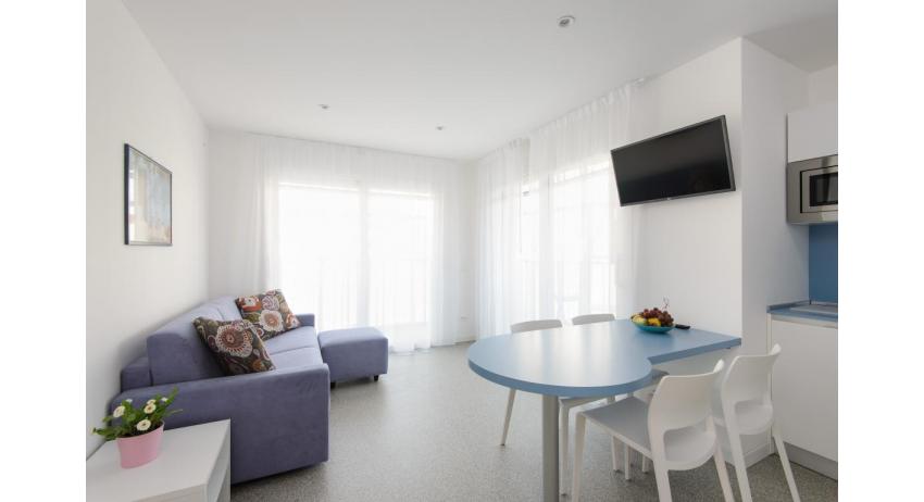 apartments RESIDENZA EDDA: B4/T - living room (example)