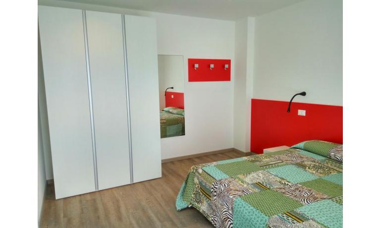 apartments RESIDENZA EDDA: C6/X - double bedroom (example)