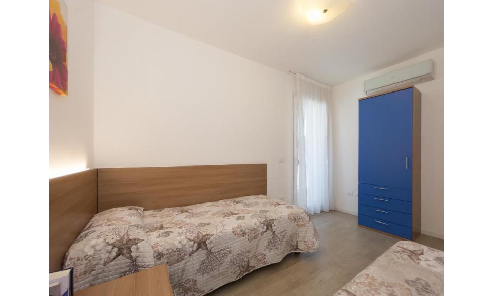 Ferienwohnungen BELLAROSA: C7/2 - Zweibettzimmer (Beispiel)