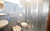 apartments VILLA FIORE CARINZIA: B4 - bathroom with a shower enclosure (example)