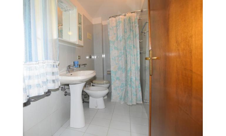 apartments VILLA FIORE CARINZIA: B5 - bathroom (example)