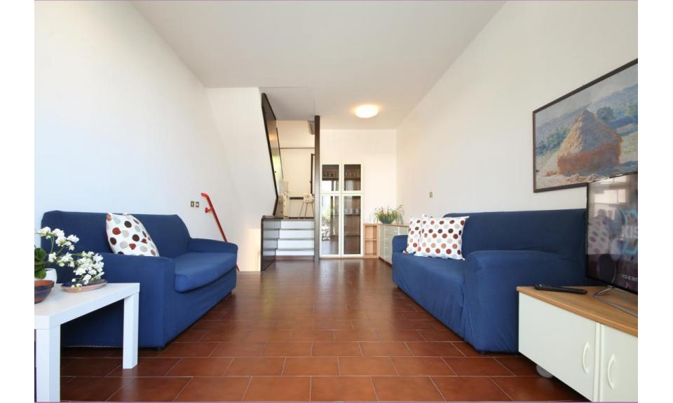 apartments TERRAMARE: E9/VSM - living room (example)