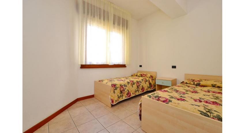 Ferienwohnungen VILLA CECILIA: C6/F - Dreibettzimmer (Beispiel)