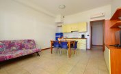Ferienwohnungen VILLA CECILIA: C6/F - Wohnzimmer (Beispiel)