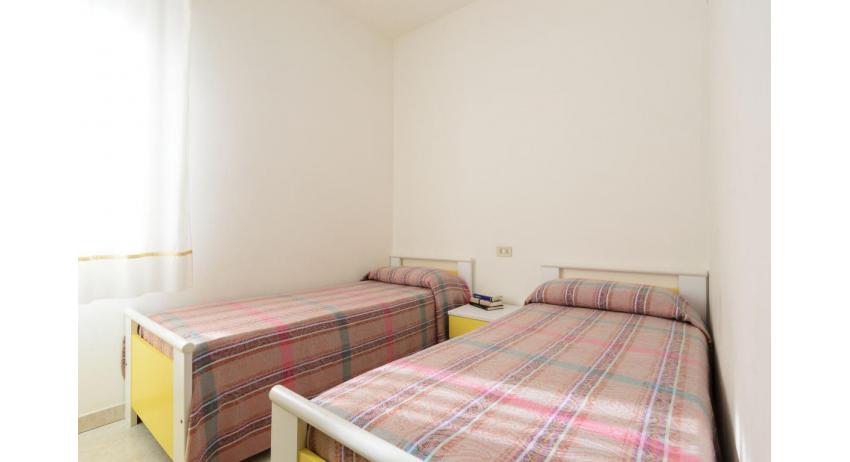appartament VILLA NADIA: C6/DF - chambre avec deux lits (exemple)