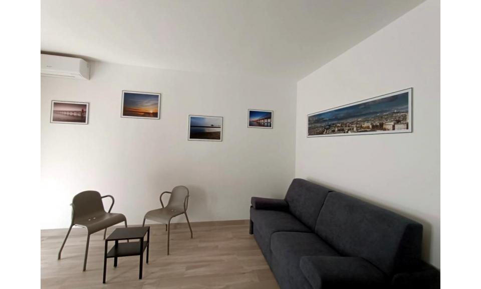 apartments VILLAGGIO GIARDINO: C6/VSI - living room (example)